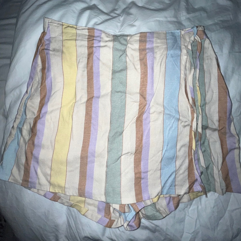 NWT ONLY linen wrap skort size M